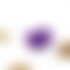 Bague globe ronde remplie de microbilles violettes par breloques et cie