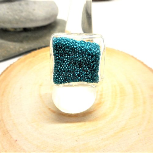 Bague globe carrée microbilles turquoises petit modèle