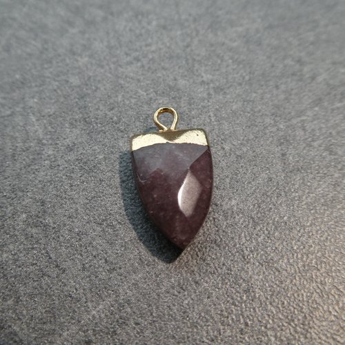 1 pendentif forme pointe 19*13mm quartz fraise et laiton doré, pierre gemme (uspg08)
