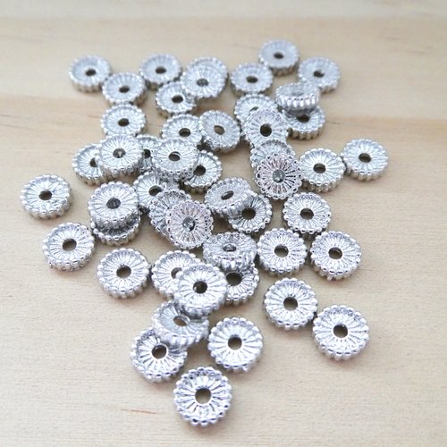 8 perles intercalaires style heishi 5mm laiton argenté, perles rondelles striées argenté (phpm04)