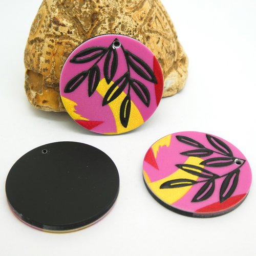 2 pendentifs ronds en acrylique 21mm, rose / jaune, fleurs noires (kr156)