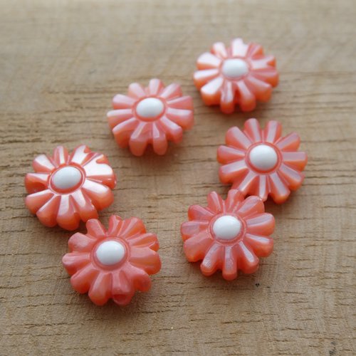 Perle marguerite en nacre 10mm coloris corail - à l'unité (fm04)