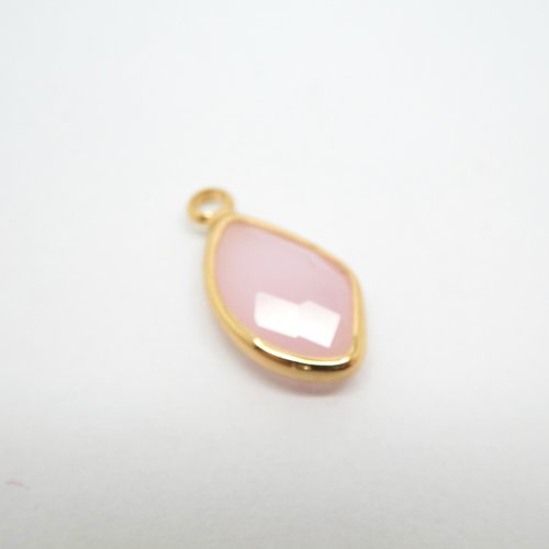 2 pendentifs goutte irrégulière en verre facetté rose laiteux, 18*9mm (kv02-2)