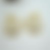 2 breloques coquillage 23*23mm doré et émail blanc nacré (8sbd275)