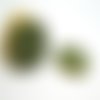 1 pendentif rond en résine vert kaki, 34*32mm (8sbr38)