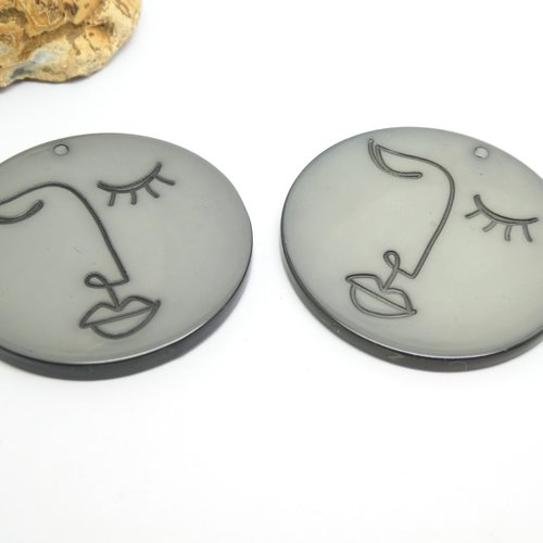 2 pendentifs ronds en acrylique 40mm gris, visage abstrait, arty (kr172)