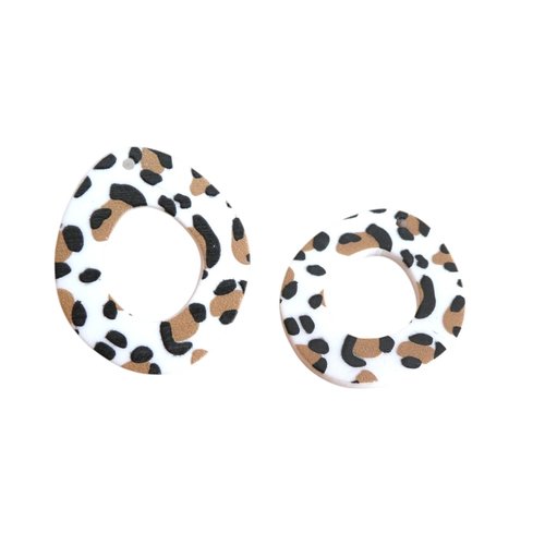 4 pendentifs ovales irréguliers en acrylique 30x26mm imprimé léopard blanc, marron, noir (phbr05)