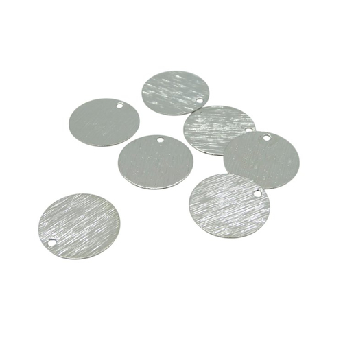 4 breloques, sequins ronds 15mm en laiton argenté (ibba23)