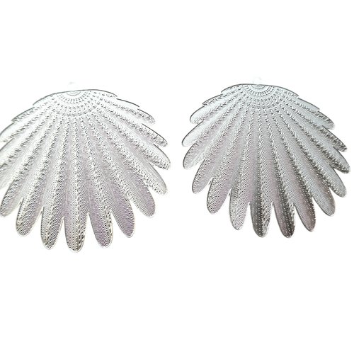 2 grandes estampes filigranées éventail plumes 44x42mm en laiton argenté (8sef121) - pendentifs plume argent