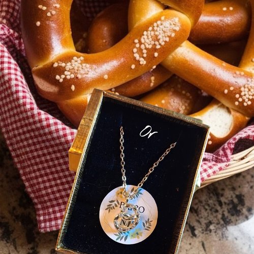 Collier  bretzel