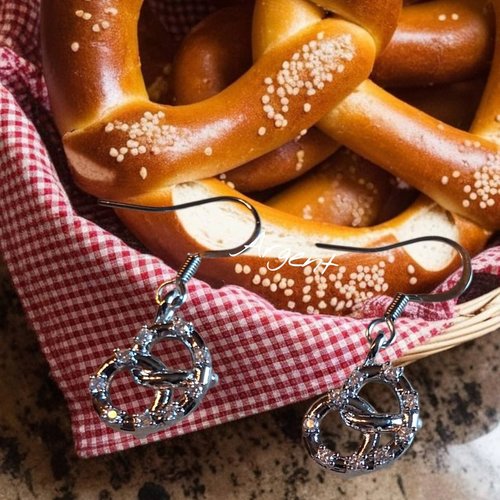 Boucles d’oreilles  bretzel argent