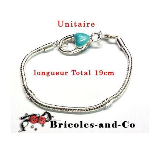 Bracelet chaine cœur argenté modèle c.  homard cœur bleu .longueur total 19 cm. unitaire n°809