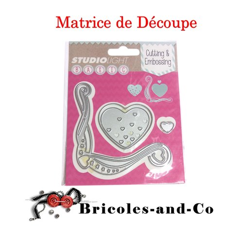 Cœur matrice de découpe  coin sachet de4pcs marque : studiolight