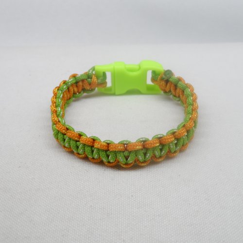 N°112 bracelet en para corde orange et vert clip attache verte n°5