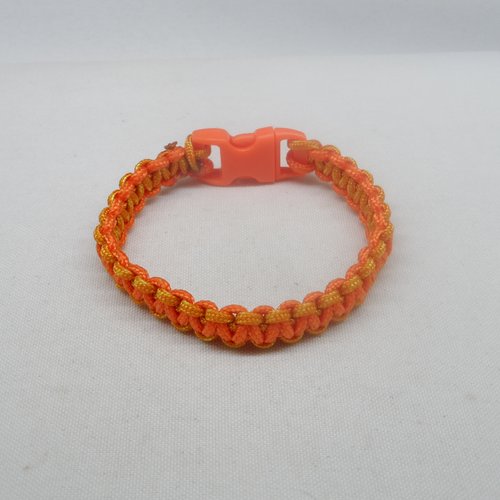 N°112 bracelet en para corde orange  clip attache orange n°9