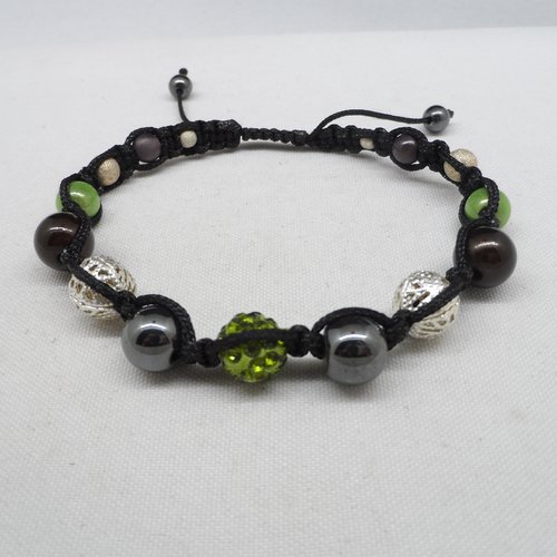 N°76 bracelet  shamballa perles strass vert cordelette noir n°49