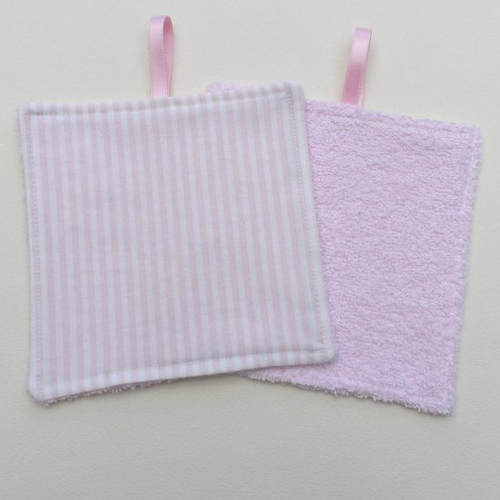 N°6  2 lingettes  bébé lavables une face coton à rayures roses et blanc une face éponge lien  rose