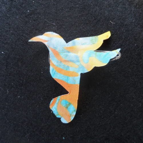 N°70 barrette clip clap oiseau  tissu  orange bleu 