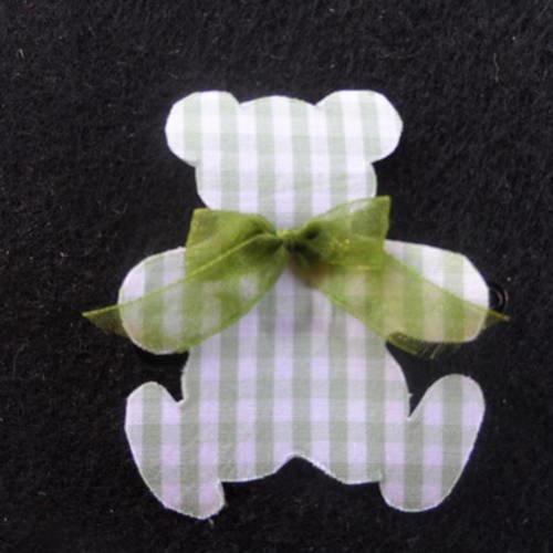 N°70 barrette clip clap ourson  tissu vichy vert et blanc petit nœud organza vert 