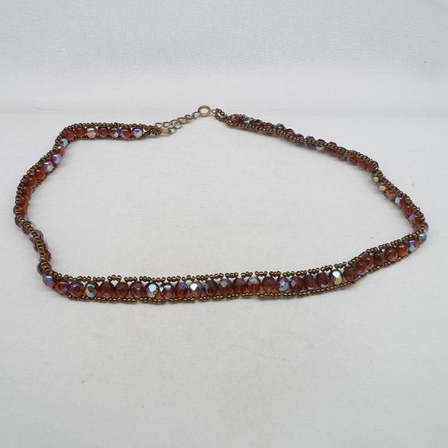 N°83 collier en perles facettes et rocailles marron et bronze 
