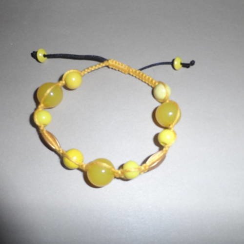 N°76 bracelet  shamballa jaune or  perles bois verre plastique adulte n°16