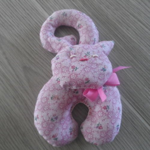 N°44 sachet senteur chat perché   nœud  rose en tissu  rose à fleurs diffuseur de lavande pour armoire ou autre