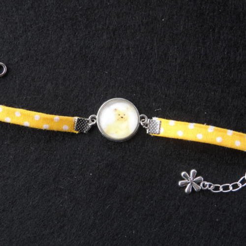 N°80 bracelet enfant cabochon 16 mm ourson jaune  tissu pois 