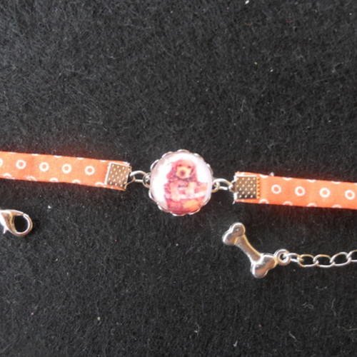N°80 bracelet enfant cabochon 16 mm chien cocker  tissu pois orange breloque os 