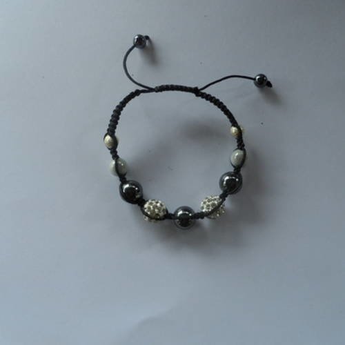 N°76 bracelet  shamballa perles strass blanc et gris cordelette noir n°9