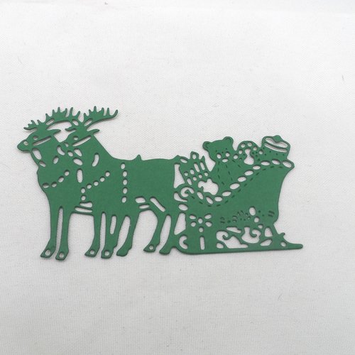 N°595 traîneau du père noël  avec deux rennes et cadeaux en papier vert découpage  fin