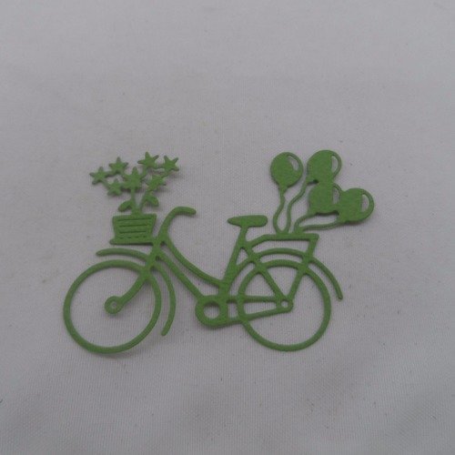 N°485 d'un vélo avec des ballons "panier de fleurs" en papier vert  découpage fin