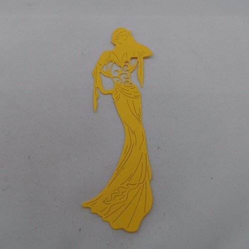 N°889   d'une femme style 1900  en papier  jaune  découpage