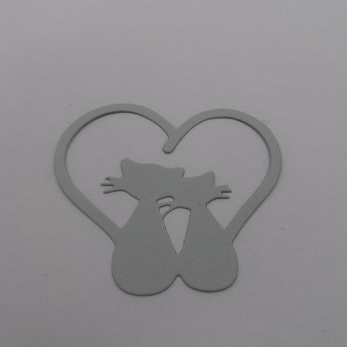 N°92 b couple de chat dans un cœur  en papier  gris clair    découpage