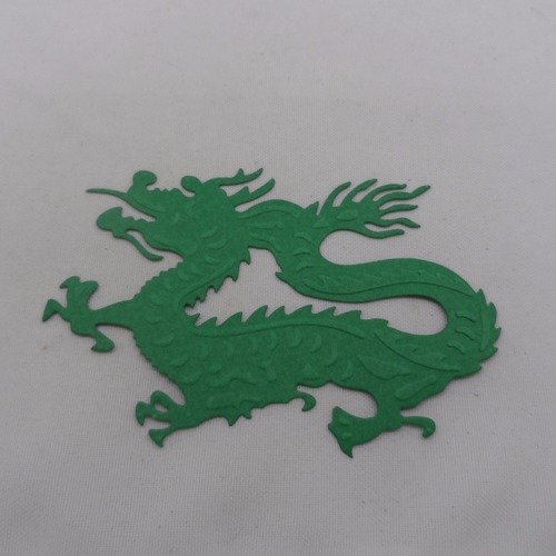 N°899  d'un dragon  en papier vert  découpage  fin et gaufrage