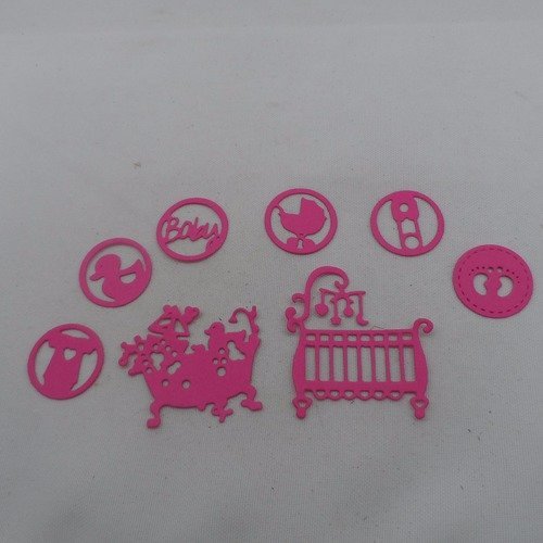 N°898 lot  de 8 éléments thème  bébé  lit, baignoire, + 6 vignettes en papier rose foncé