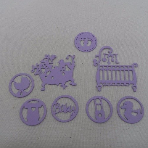 N°898 lot  de 8 éléments thème  bébé  lit, baignoire, + 6 vignettes  en papier violet clair