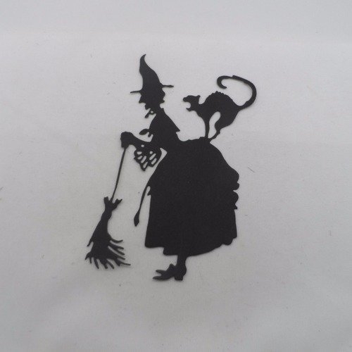 N°904 d'une sorcière sur son balai avec son chat en papier noir  découpage fin