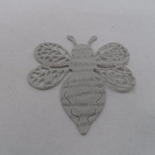 N°753 d'une jolie abeille   en papier tapisserie grise à rayures roses à paillettes  découpage fin et gaufrage 