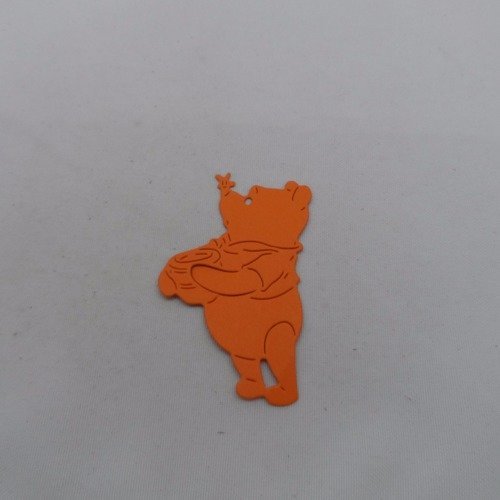 N°941 de winnie l' ourson avec un pot de miel  en papier orange découpage  fin