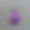 N°100 b une petite boule de noël en papier métalliser à reflet violet   découpage fin