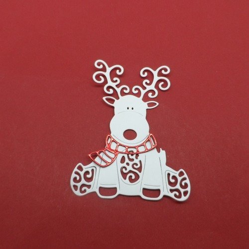 N°952  un beau renne avec une écharpe  en papier blanc et rouge métallisé