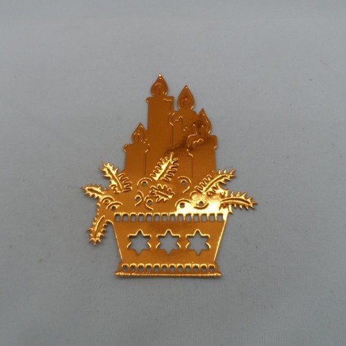 N°959 décoration de  noël panier avec 4 bougies et feuillage  en papier  orange métallisé  découpage  fin