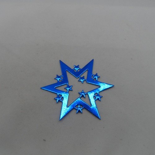 N°882  décoration de noël  étoile en papier  métallisé bleu foncé  découpage  fin