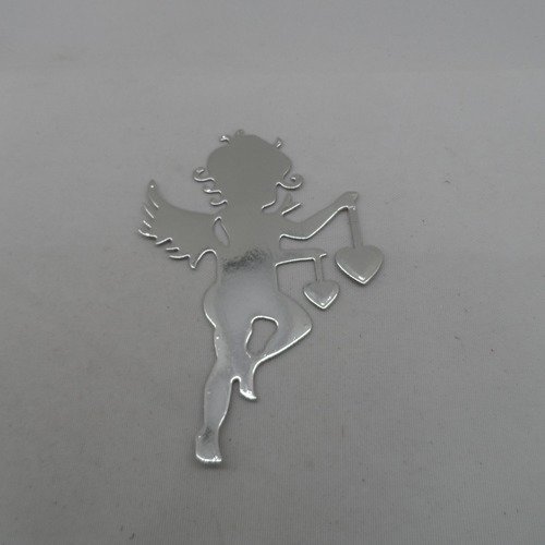 N°949 de cupidon ange avec deux cœurs   en papier argenté  embellissement