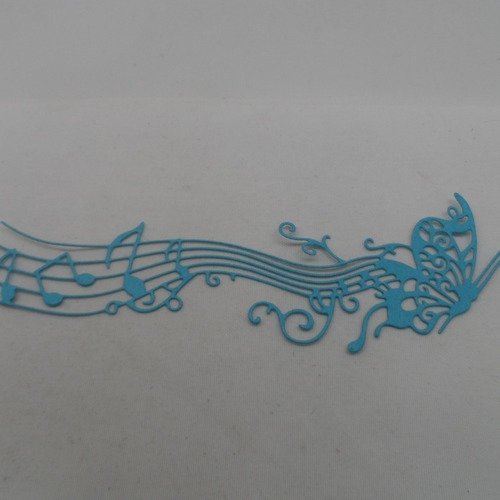N°853 papillon avec une portée notes de musique  en papier bleu     découpage