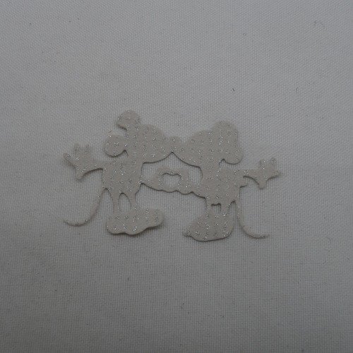 N°912 d'un couple de  souris célèbres leurs mains forment un cœur   en papier tapisserie gris  à paillette  découpage fin