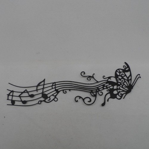 N°853 papillon avec une portée notes de musique  en papier noir    découpage