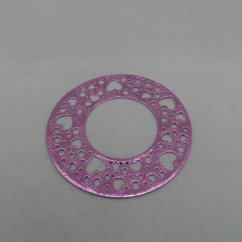 N°963  cercle "couronne" évidé de cœur et de rond  en papier rose métallisé n°1 découpage