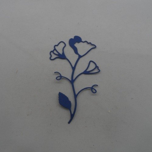 N°804  jolie fleur n°1 fine  en papier bleu marine n°1   découpage fin