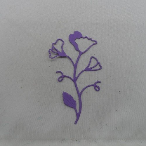 N°804  jolie fleur n°1 fine  en papier violet n°1   découpage fin